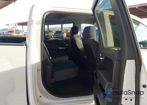 2015 Chevrolet Silverado 1500 1Lt from USA, damaged, VIN 3GCPCREC2FG535879